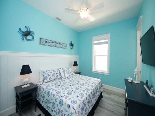 Stunning Vacation Pool Home in Anna Maria Sleeps 8 Guests