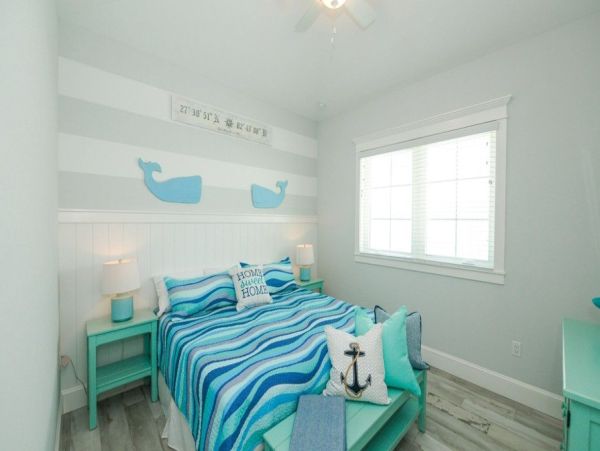 Stunning Vacation Pool Home in Anna Maria Sleeps 10 Guests