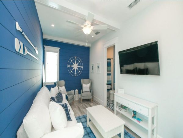 Stunning Vacation Pool Home in Anna Maria Sleeps 10 Guests