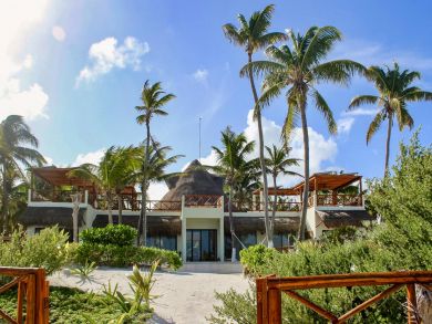 Tulum Vacation Home Sleeps Twelve Guests. Tulum Vacation Home Sleeps Twelve Guests.