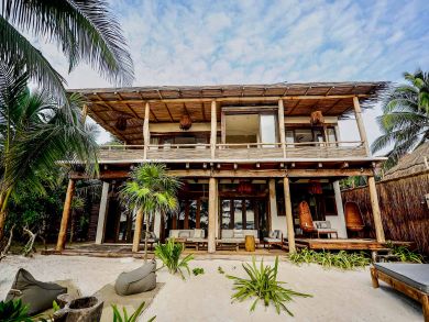 Tulum Vacation Home Sleeps Twenty one Guests. Tulum Vacation Home Sleeps Twenty one Guests.