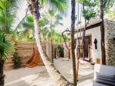Tulum Vacation Home Sleeps Twenty one Guests. Tulum Vacation Home Sleeps Twenty one Guests.