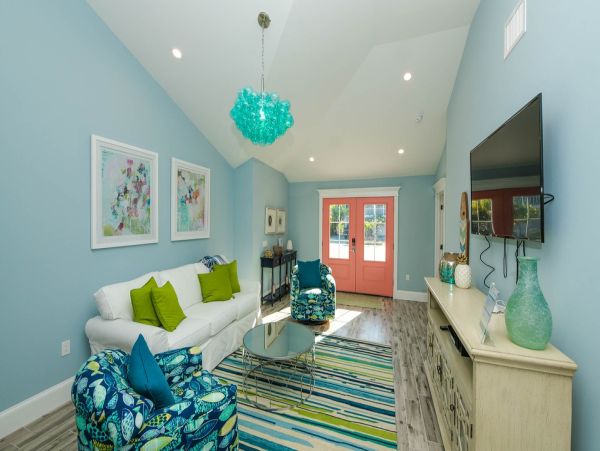 Holmes Beach Vacation Rental Home Sleeps 8 Private Pool