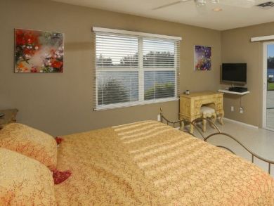 Siesta Key Vacation Condo Four Bedrooms Sleeps Eight