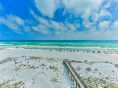 Miramar Vacation Condo Sleeps Ten Guests.