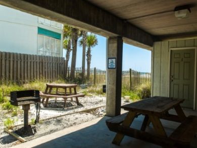 Miramar Vacation Condo Sleeps Ten Guests.