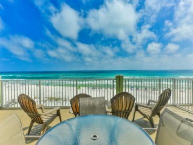 Miramar Vacation Condo Sleeps Ten Guests.
