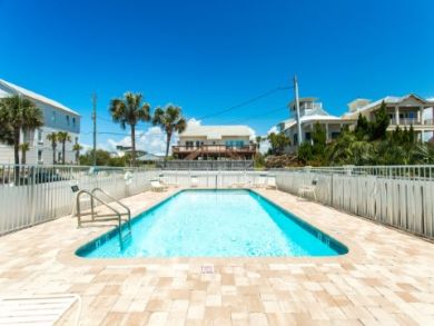 Miramar Vacation Condo Sleeps Ten Guests.