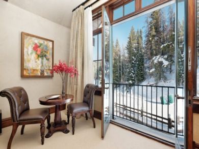 Beaver Creek VacationHome Sleeps Ten Guests.