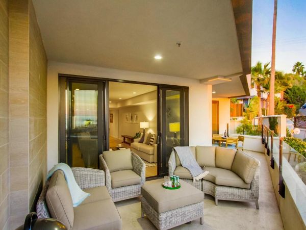 La Jolla Vacation Condo Sleeps Eight Guests