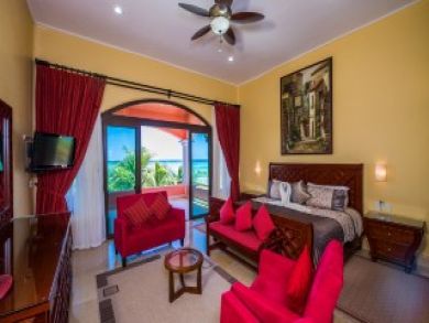 Tulum Vacation Home Sleeps Twelve Guests. Tulum Vacation Home Sleeps Twelve Guests.