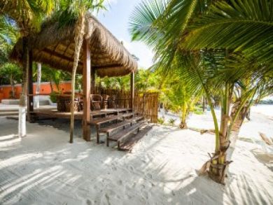 Tulum Vacation Home Sleeps Twelve Guests. Tulum Vacation Home Sleeps Twelve Guests.