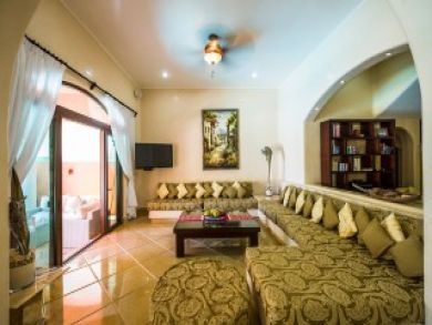 Tulum Vacation Home Sleeps Twelve Guests. Tulum Vacation Home Sleeps Twelve Guests.