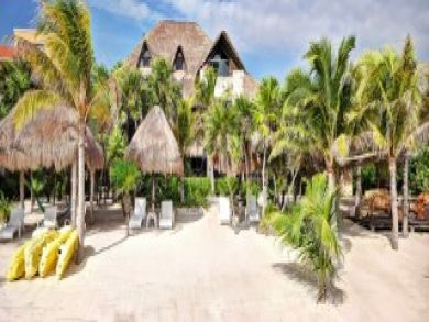 Tulum Vacation Home Sleeps Fifteen Guests. Tulum Vacation Home Sleeps Fifteen Guests.