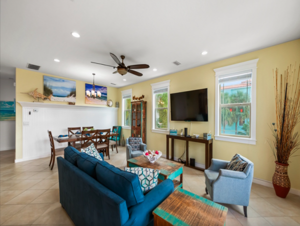 Island Oasis with Pool, Hut Tub, and Rooftop Deck, Steps from Manatee Beach