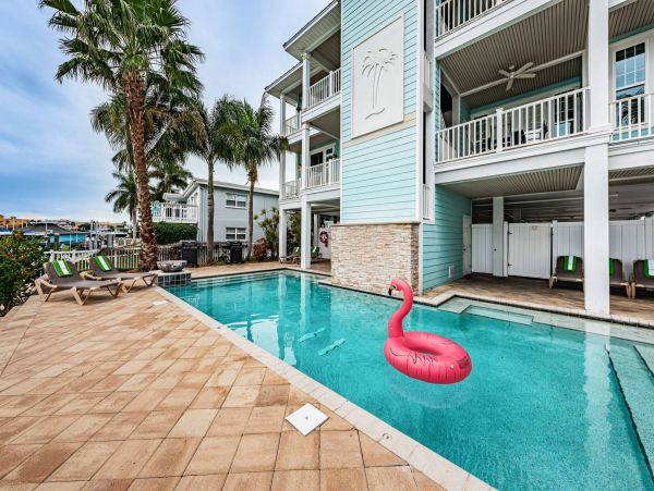 Treasure Island Waterfront Vacation Rental Luxury Intracoastal Condo with Pool & Docks