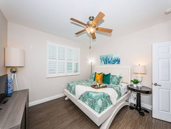 Treasure Island Waterfront Vacation Rental Luxury Intracoastal Condo with Pool & Docks