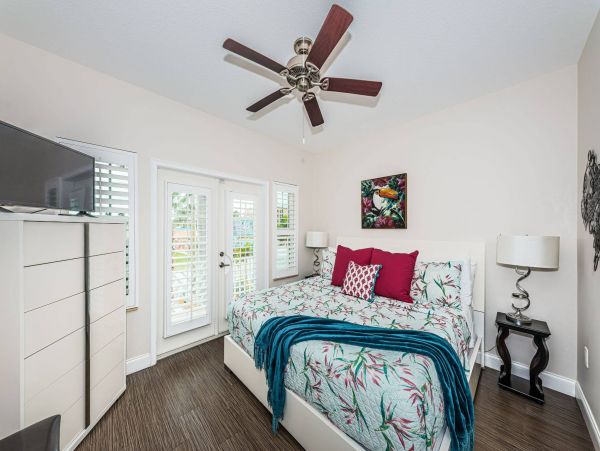 Treasure Island Waterfront Vacation Rental Luxury Intracoastal Condo with Pool & Docks
