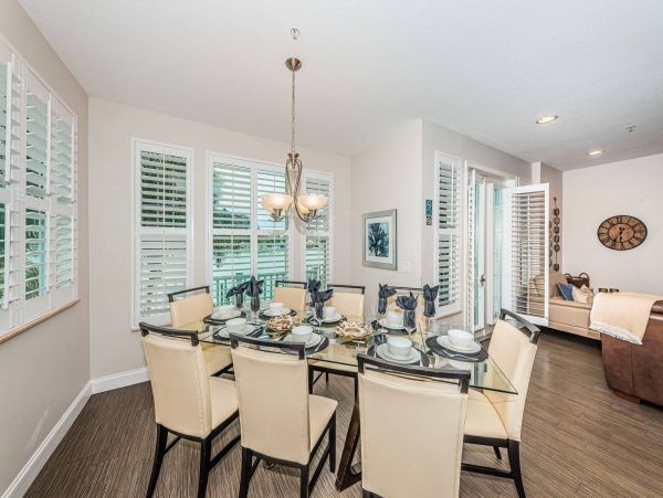 Treasure Island Waterfront Vacation Rental Luxury Intracoastal Condo with Pool & Docks