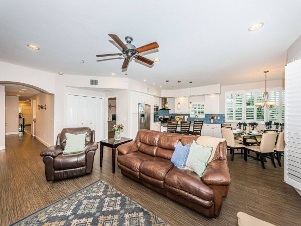 Treasure Island Waterfront Vacation Rental Luxury Intracoastal Condo with Pool & Docks