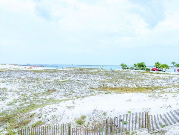 Destin Vacation Rental Condo Two Bedrooms
