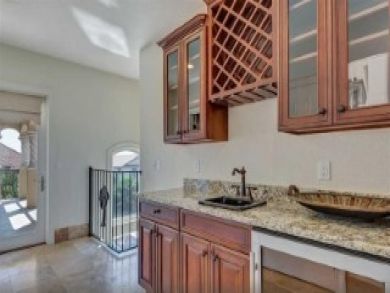 Miramar Luxury Vacation Home Sleeps Twenty One Guests.