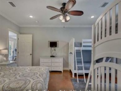Miramar Luxury Vacation Home Sleeps Twenty One Guests.