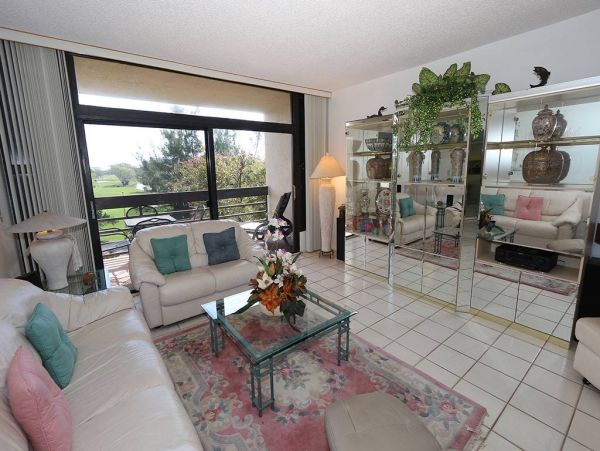 Longboat Key Vacation Condo Two Bedrooms Sleeps Four Guests