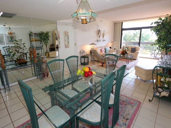Longboat Key Vacation Condo Two Bedrooms Sleeps Four Guests