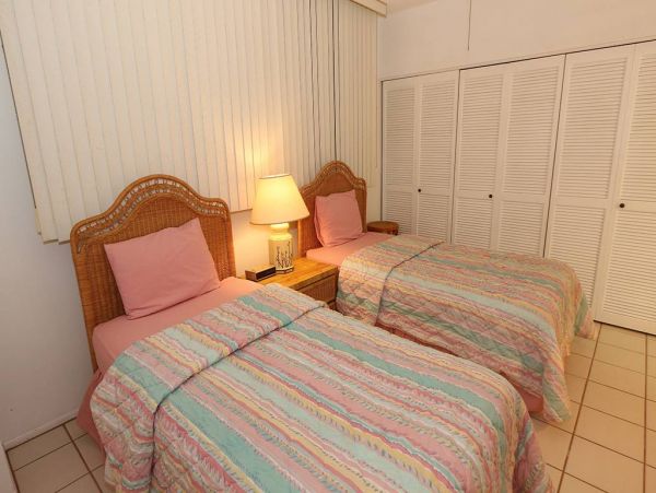 Longboat Key Vacation Condo Two Bedrooms Sleeps Four Guests