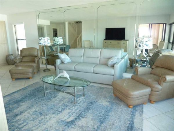 Sarasota Vacation 3 Bedroom Condo Sleeps Six Guests
