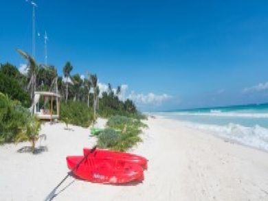 Tulum Vacation Home Sleeps Eight Guests. Tulum Vacation Home Sleeps Eight Guests.