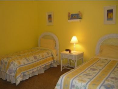 Marco Island Vacation Condo Sleeps Six Guests.