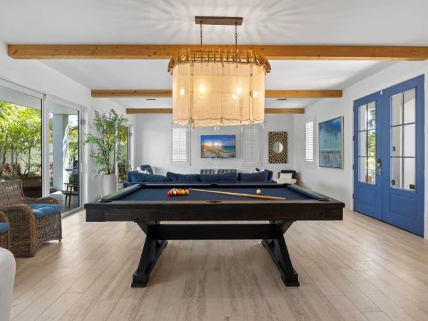 Walk to Beach Canal-Front Retreat in Anna Maria Island