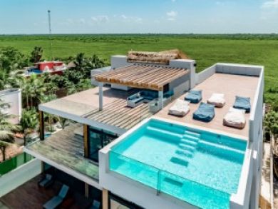 Tulum Luxury Vacation Home Sleeps Fourteen Guests.