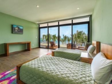 Tulum Luxury Vacation Home Sleeps Fourteen Guests.
