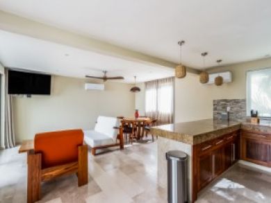 Tulum Luxury Vacation Home Sleeps Fourteen Guests.