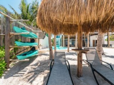Tulum Luxury Vacation Home Sleeps Fourteen Guests.
