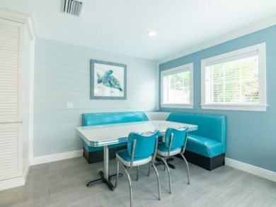 Charming Vacation Rental on Holmes Beach. Call Today.
