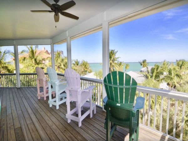 Captiva Vacation Rental Home Seven Bedrooms