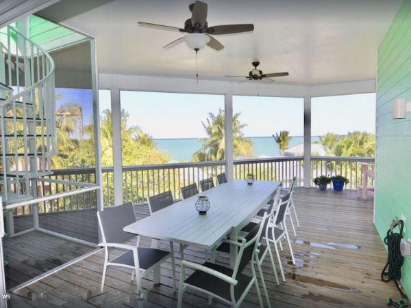 Captiva Vacation Rental Home Seven Bedrooms