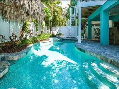 Holmes Beach Vacation Rental 5 Bedrooms Sleeps Ten Guests