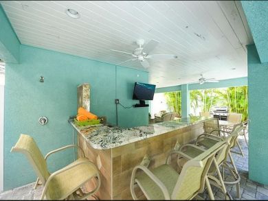 Holmes Beach Vacation Rental 5 Bedrooms Sleeps Ten Guests
