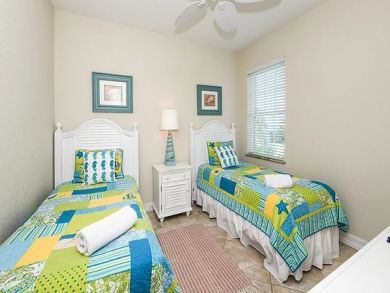 Holmes Beach Vacation Rental 5 Bedrooms Sleeps Ten Guests