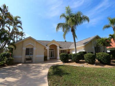 Charming Vacation Rental on Cape Coral. Call Today. Charming Vacation Rental on Cape Coral. Call Today.