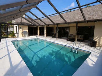 Charming Vacation Rental on Cape Coral. Call Today. Charming Vacation Rental on Cape Coral. Call Today.