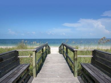 Charming Beachfront Condo Retreat in Naples