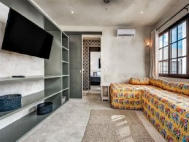 Tulum Vacatin Home Sleeps Twelve Guests. Tulum Vacatin Home Sleeps Twelve Guests.