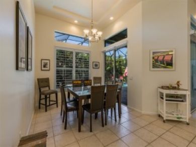 Marco Island  Home Sleeps Ten Guests. Half Mile to Beach