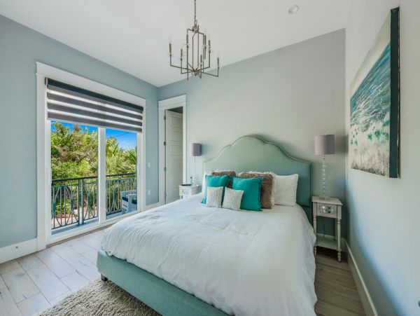 Anna Maria Vacation Rental Sleeps Eight Guests Private Pool
